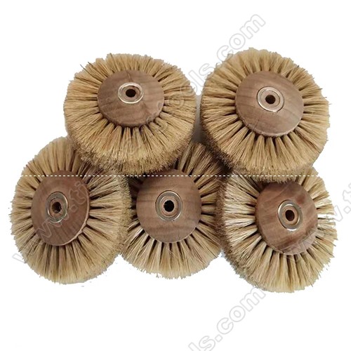 Latch polishing brush wooden hub center